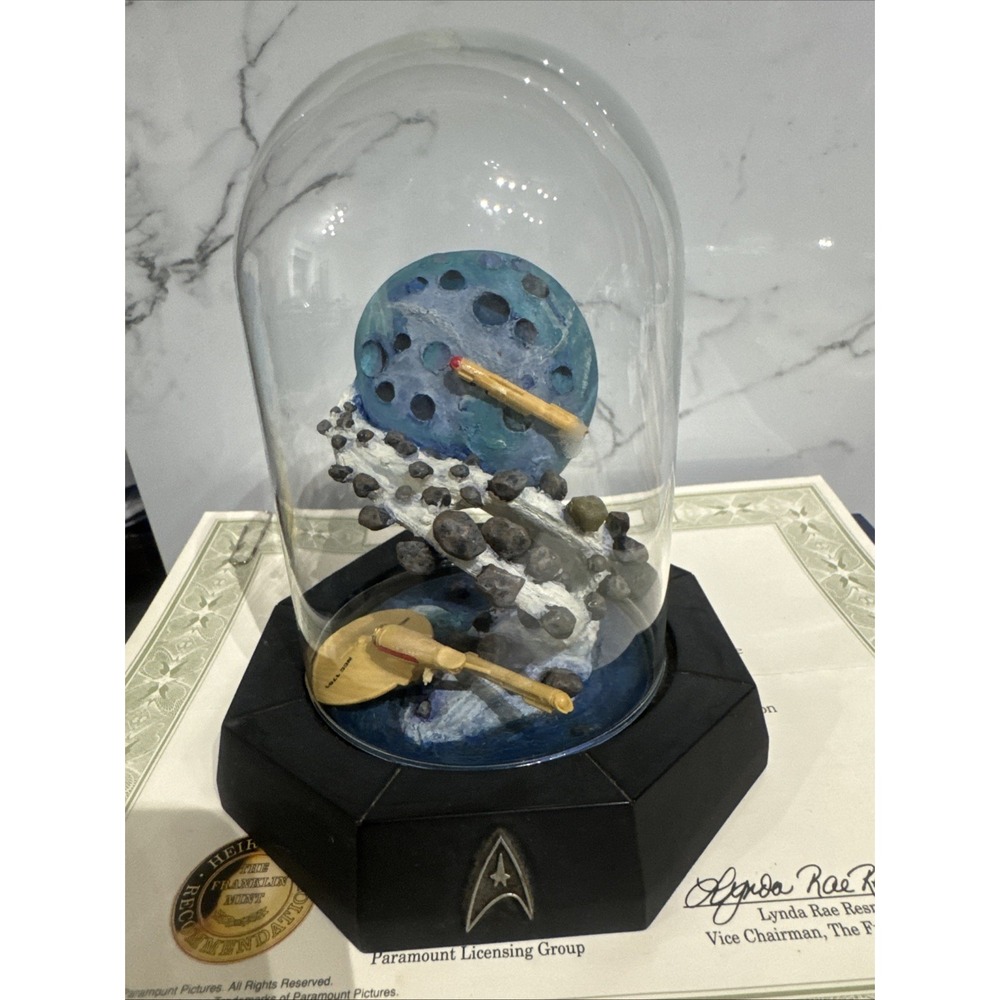 The Franklin Mint 1994 Star Trek USS Enterprise Limited Edition 4" Sculpture